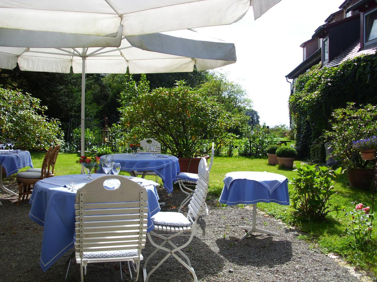 Landhotel Gut Greifhof Heiligenborn Extérieur photo